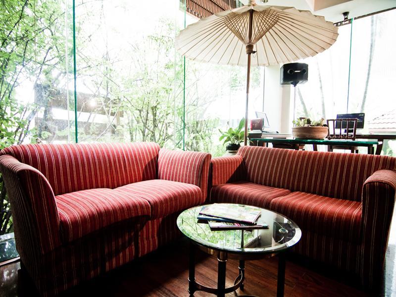 Laithong Hotel Ubon Ratchathani Zewnętrze zdjęcie