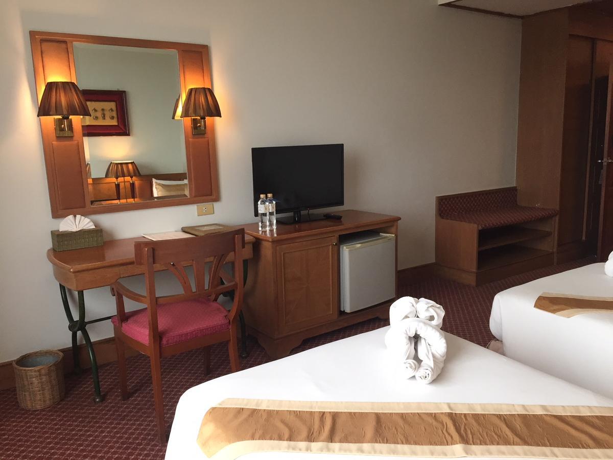 Laithong Hotel Ubon Ratchathani Zewnętrze zdjęcie
